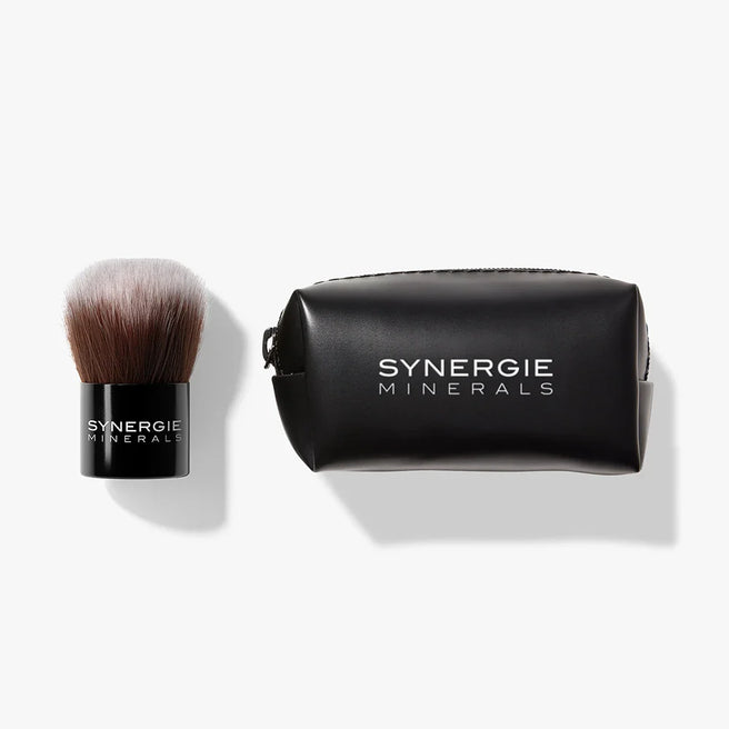 Synergie Minerals Kabuki Brush & Bag