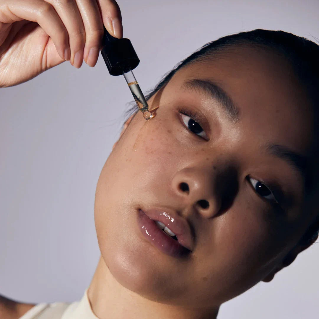 Is the New Super Oil, Bakuchiol, a Replacement for Retinol?