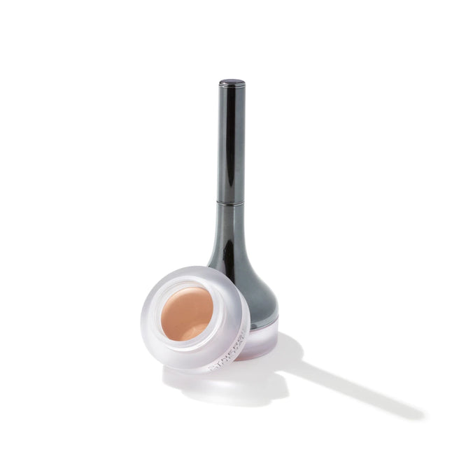 Concealer corrective mineral makeup designed to camouflage problem areas such as uneven skin tone and blemishes