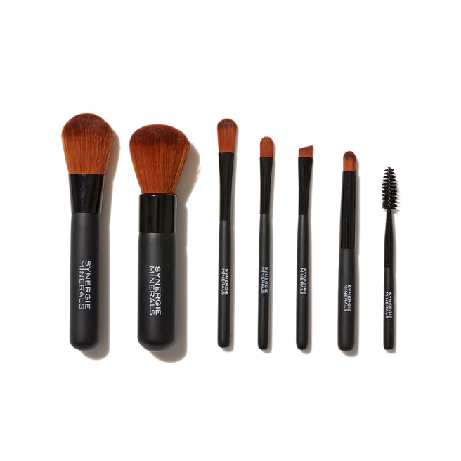Synergie Minerals Travel Essential Brush Kit A mini brush kit, perfect for travel