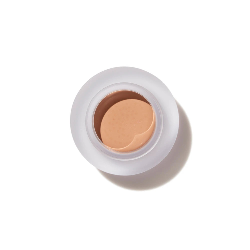 Eyebrite An apricot-tone mineral concealer to neutralise dark circles.